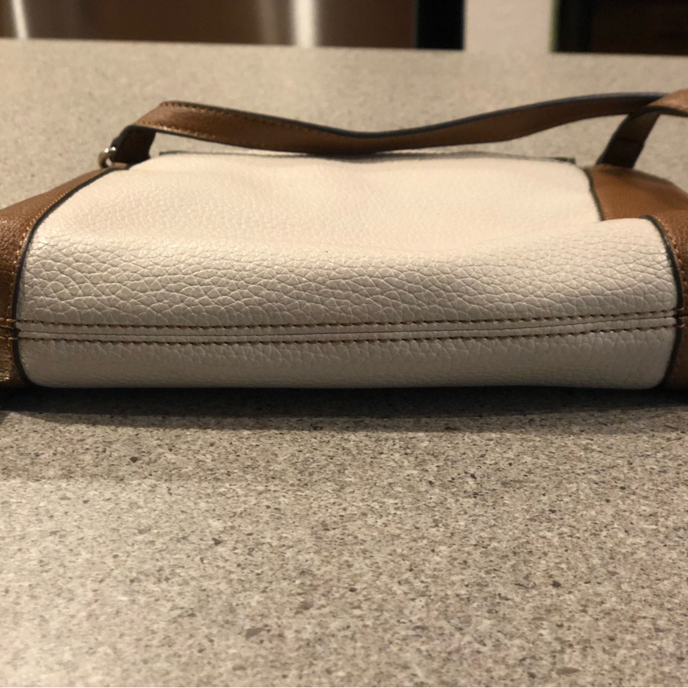 Nine West Crossbody Purse - Picture 9 of 10